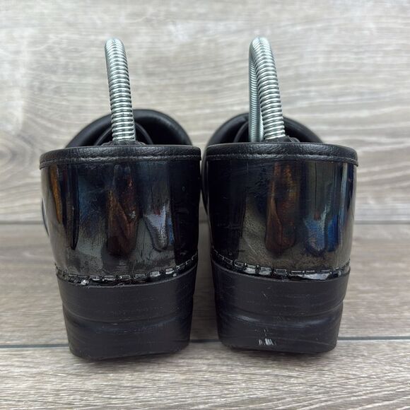 Dansko Professional Black Metallic Patent Leather Women’s Sz 8.5-9/EU 39 Clogs - Picture 4 of 10